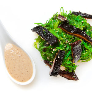 Seaweed salad with shiitake mushrooms